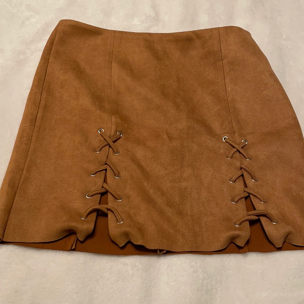 Forever 21 Beautiful Mini Skirt